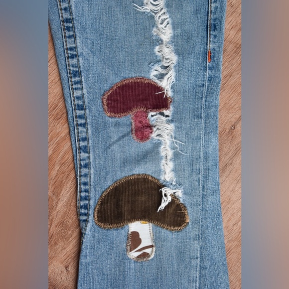 True Religion Y2K Ashbury Patchwork Jeans - Picture 3 of 13